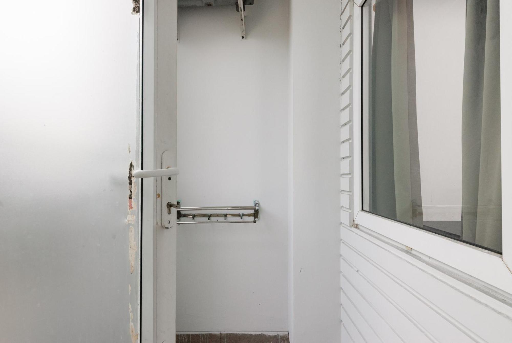 Reddoorz Near Mandaya Royal Hospital Puri Hotell Tangerang Exteriör bild
